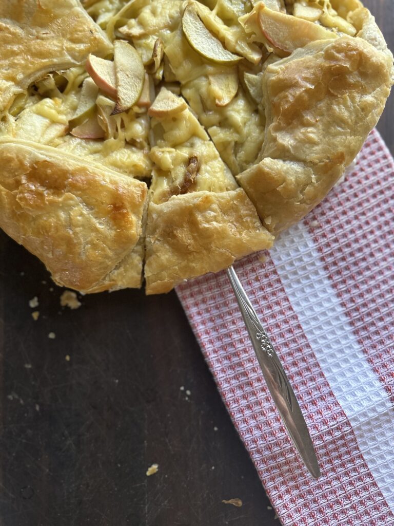 Apple Cheese galette recipe